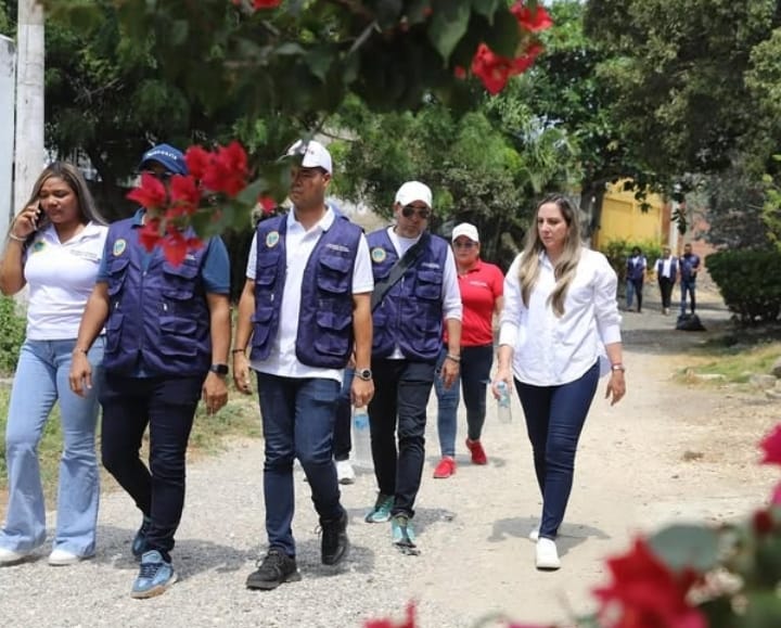 DIALOGOS CON LA COMUNIDAD DEL CORREGIMIENTO DE PUNTA  CANOA  